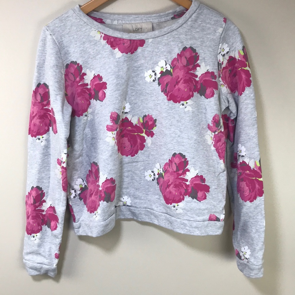 3/$14 Loft floral gray pink sweatshirt size small